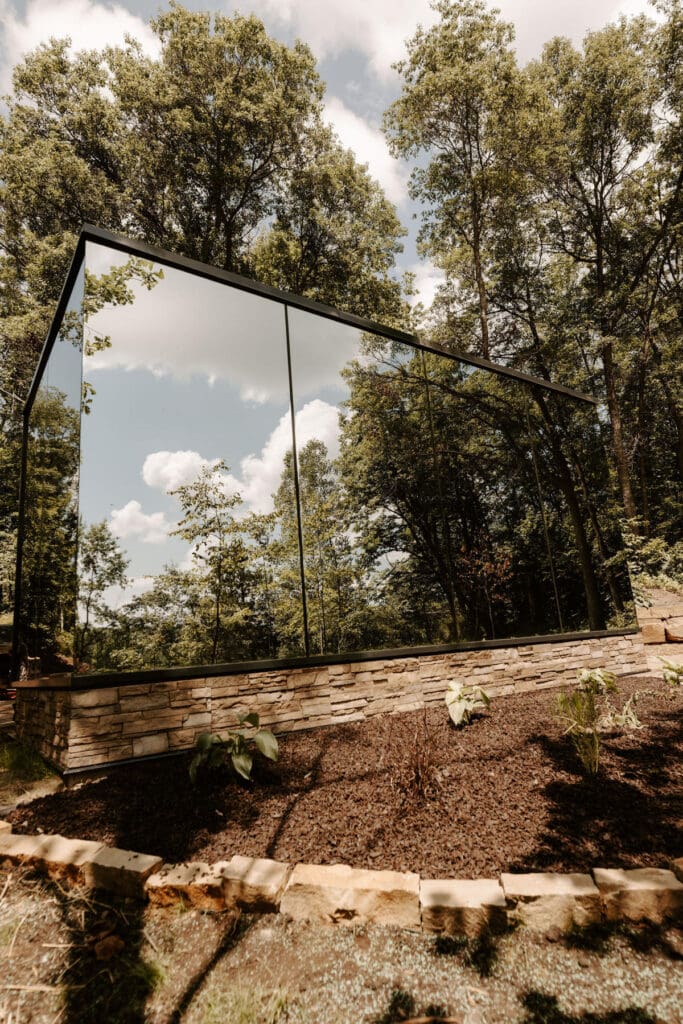 further-out-shot-of-mirror-cabin