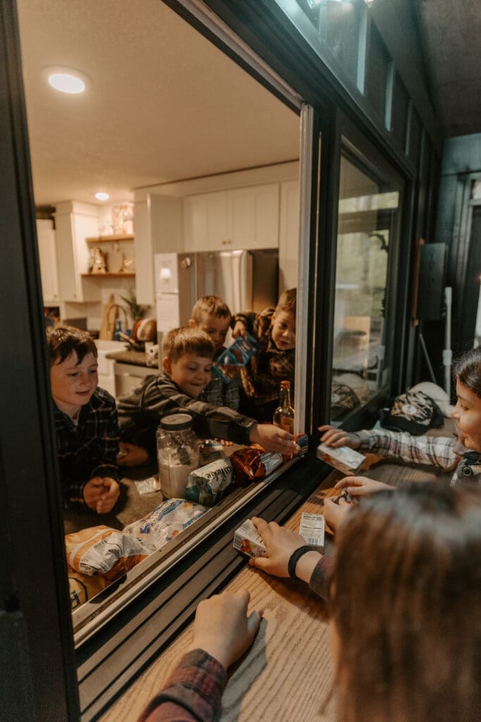 Family spending quality time together at Camp Digs
